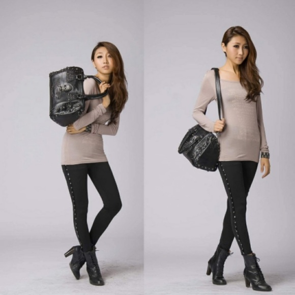 🆕️ Skull Handbag Large Capacity Gothic Style - Picture 4 of 8